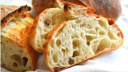Specialty Bread Market and the Influence of Culinary Tourism