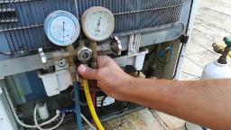 How to Choose the Best Refrigerator Repair Services in Gurgaon?