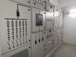 DC Switchgear Market Faces Barriers Amidst Technological Advancement and Regulatory Constraints